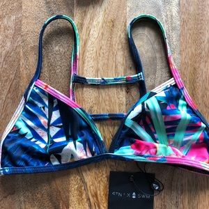 Stone Fox Swim Cora Top Aloha Daze M
